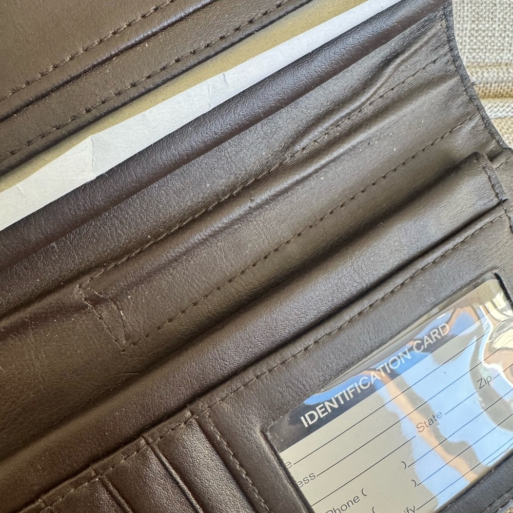 Brown leather Wallet corner zip new - Picture 6 of 8